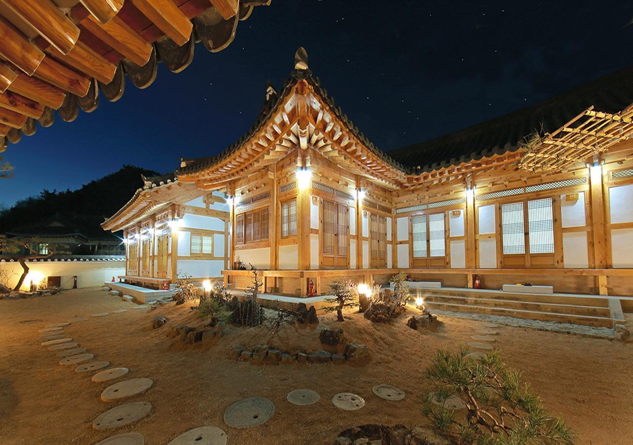 Cheonggong Hanok Stay Gyeongju Zewnętrze zdjęcie