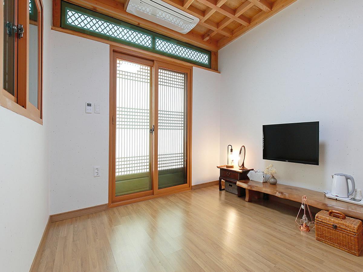 Cheonggong Hanok Stay Gyeongju Zewnętrze zdjęcie