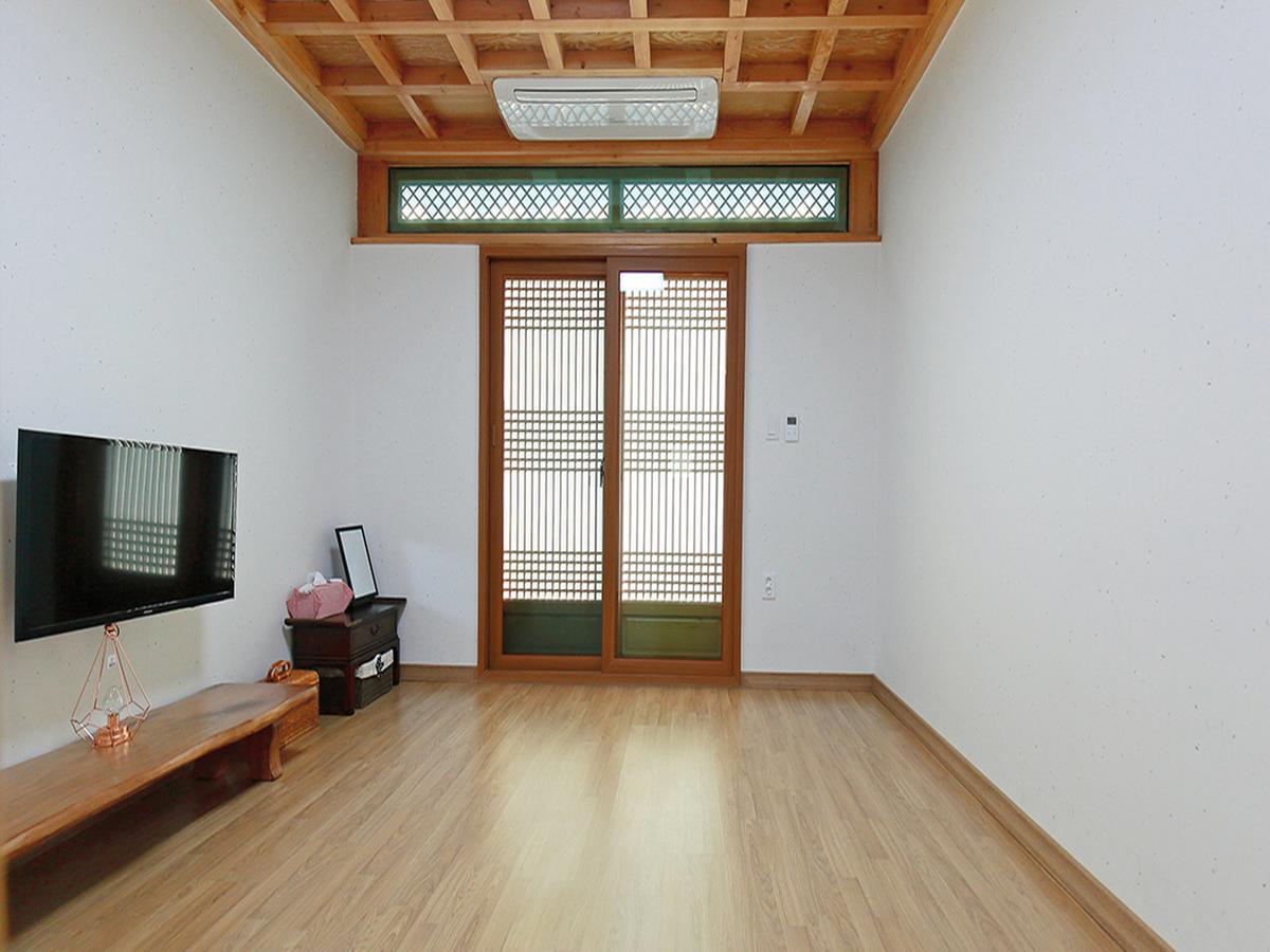 Cheonggong Hanok Stay Gyeongju Zewnętrze zdjęcie