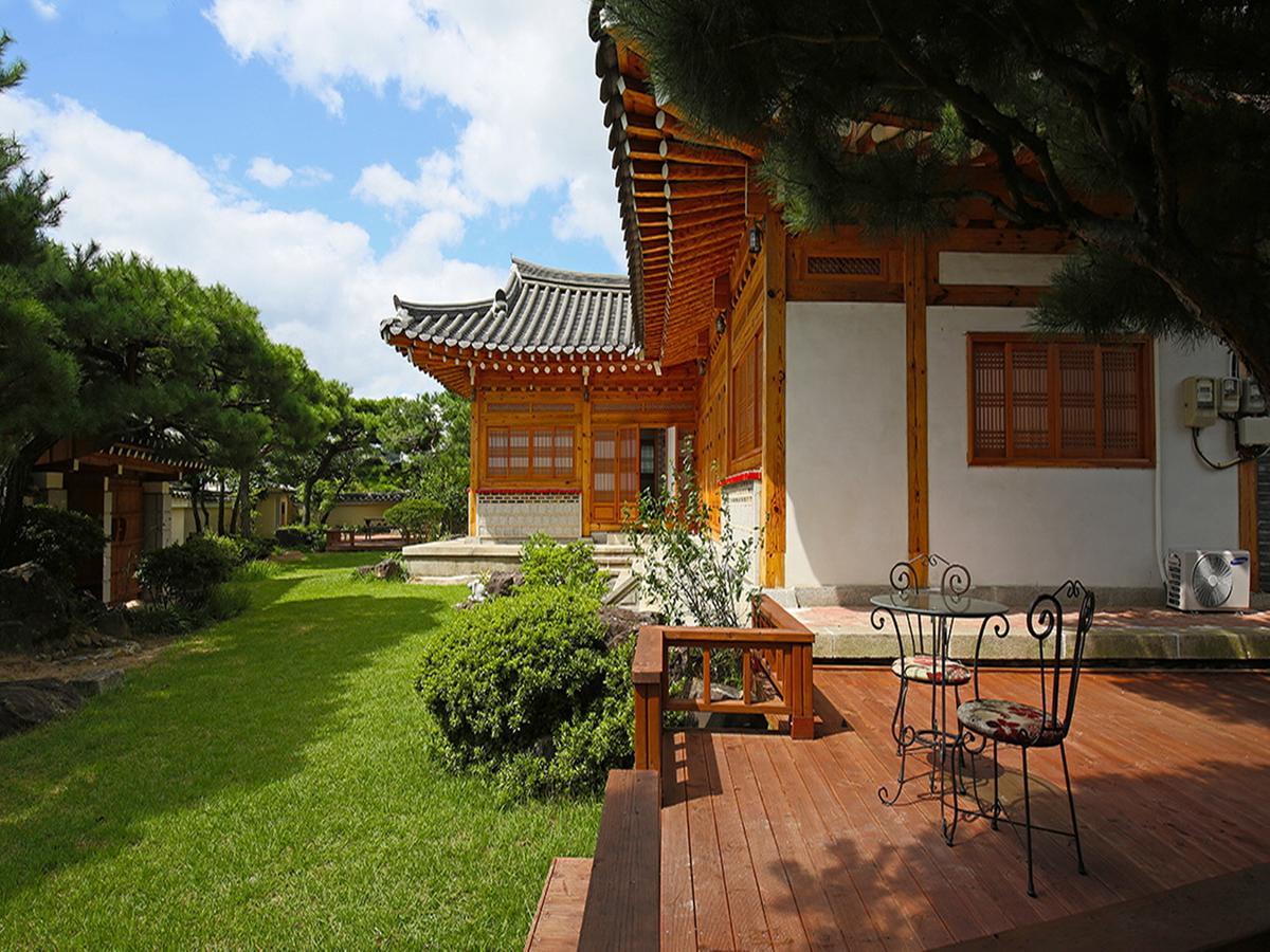 Cheonggong Hanok Stay Gyeongju Zewnętrze zdjęcie