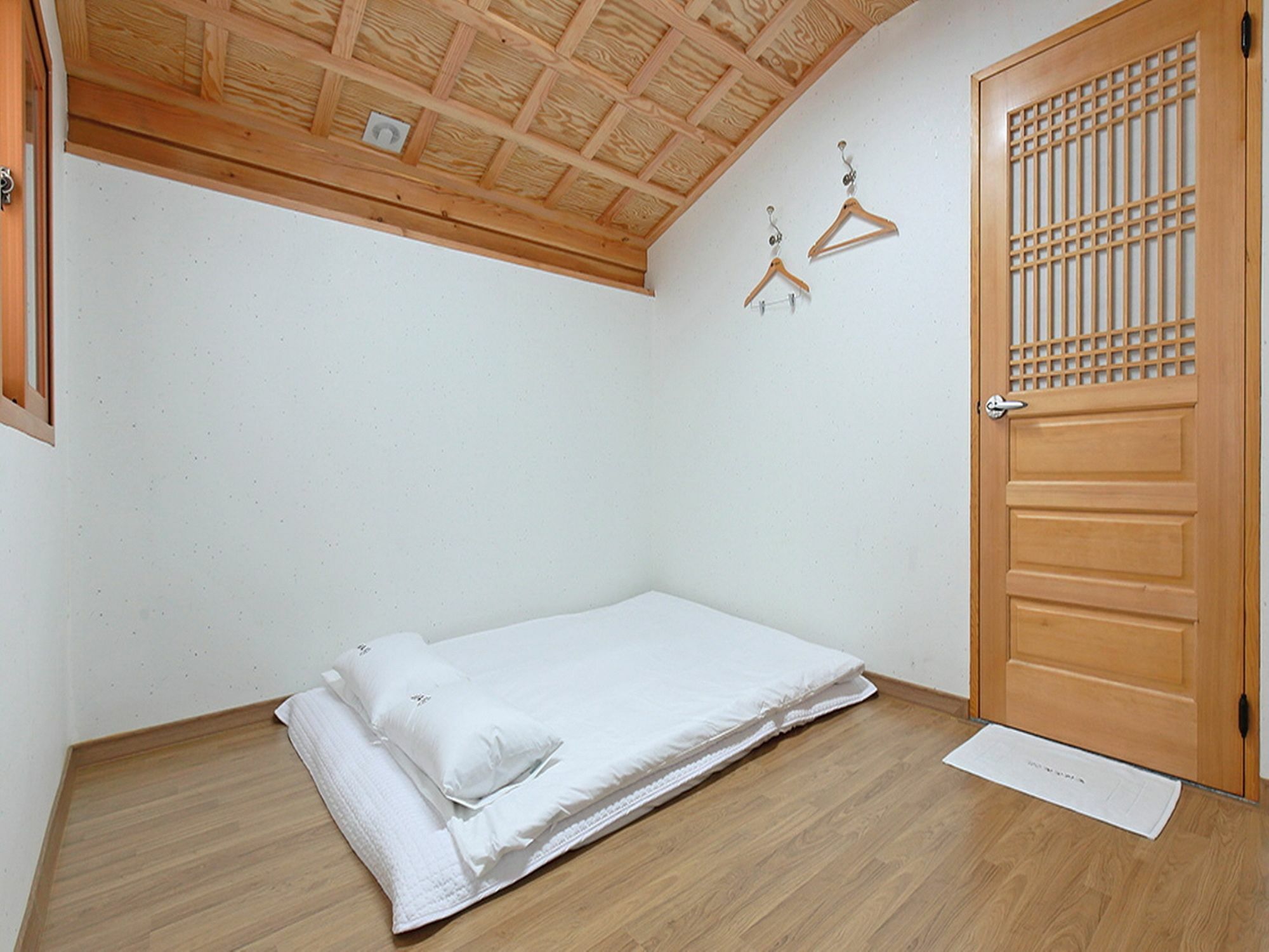 Cheonggong Hanok Stay Gyeongju Zewnętrze zdjęcie